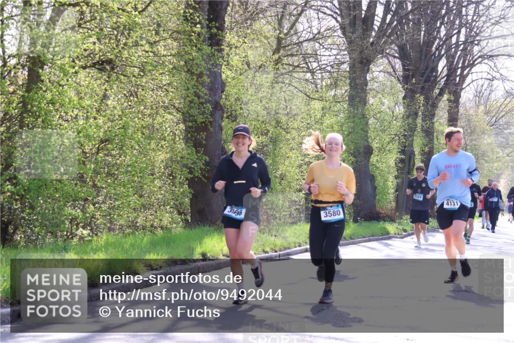 12.04.2026 - 45. Internationalen Wilhelmsburger Insellauf Yannick Fuchs http://msf.ph/oto/9492044 12.04.2026 10:43:44 Laufen 3396, 3580, 2324, 4131 meine-sportfotos.de