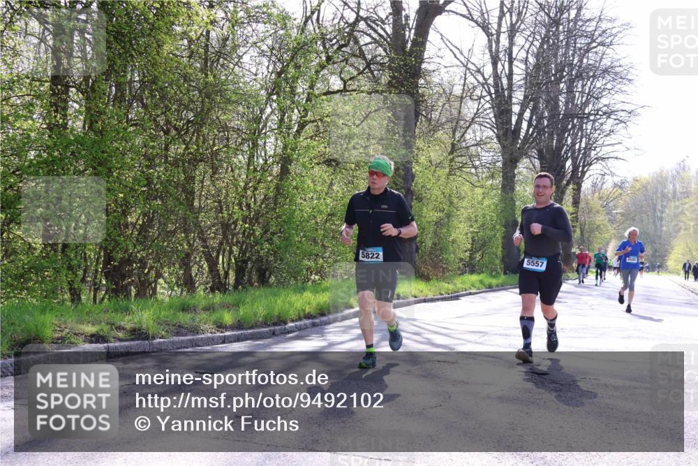 12.04.2026 - 45. Internationalen Wilhelmsburger Insellauf Yannick Fuchs http://msf.ph/oto/9492102 12.04.2026 10:43:52 Laufen 5822, 5557 meine-sportfotos.de