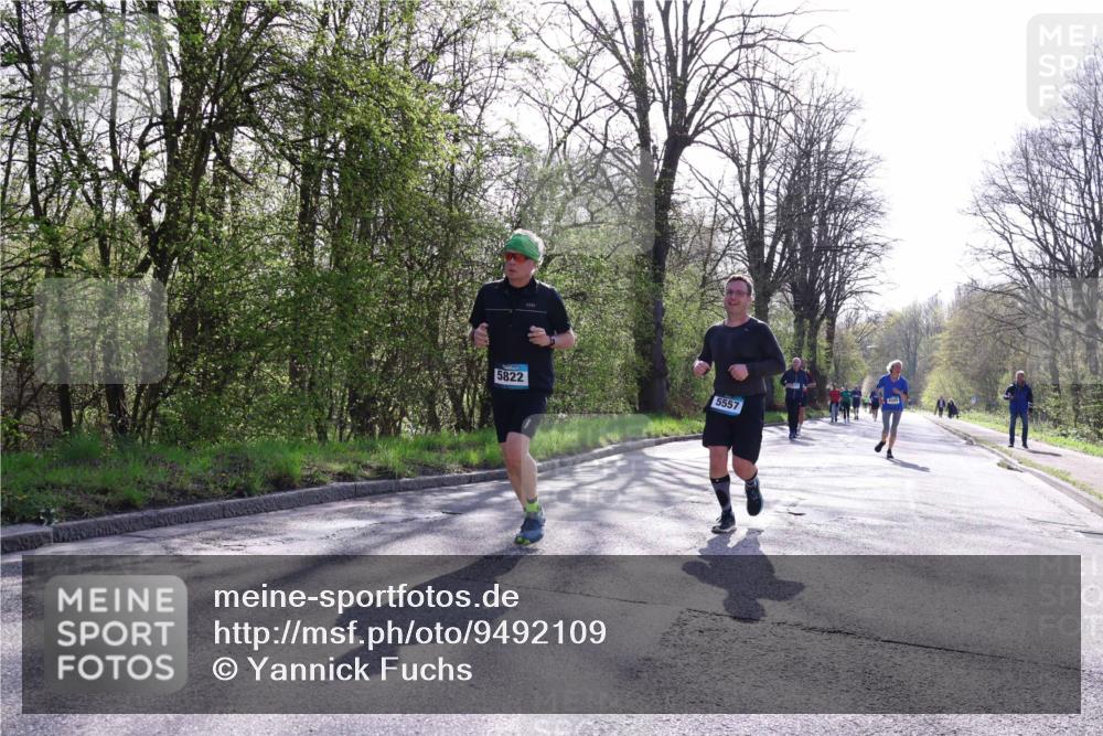 12.04.2026 - 45. Internationalen Wilhelmsburger Insellauf Yannick Fuchs http://msf.ph/oto/9492109 12.04.2026 10:43:53 Laufen 5822, 5557 meine-sportfotos.de
