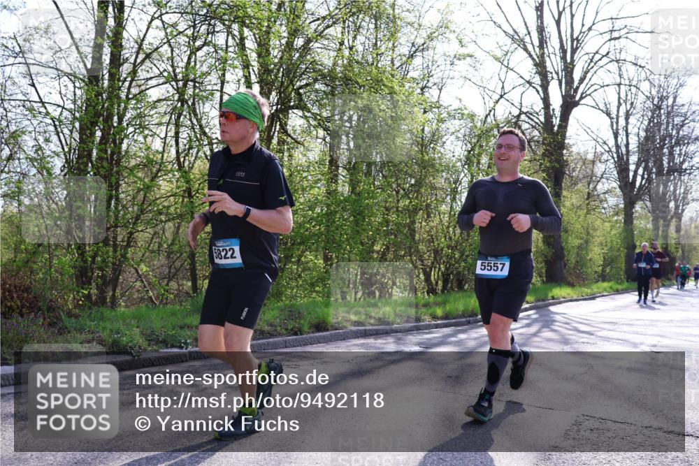 12.04.2026 - 45. Internationalen Wilhelmsburger Insellauf Yannick Fuchs http://msf.ph/oto/9492118 12.04.2026 10:43:54 Laufen 5822, 5557 meine-sportfotos.de