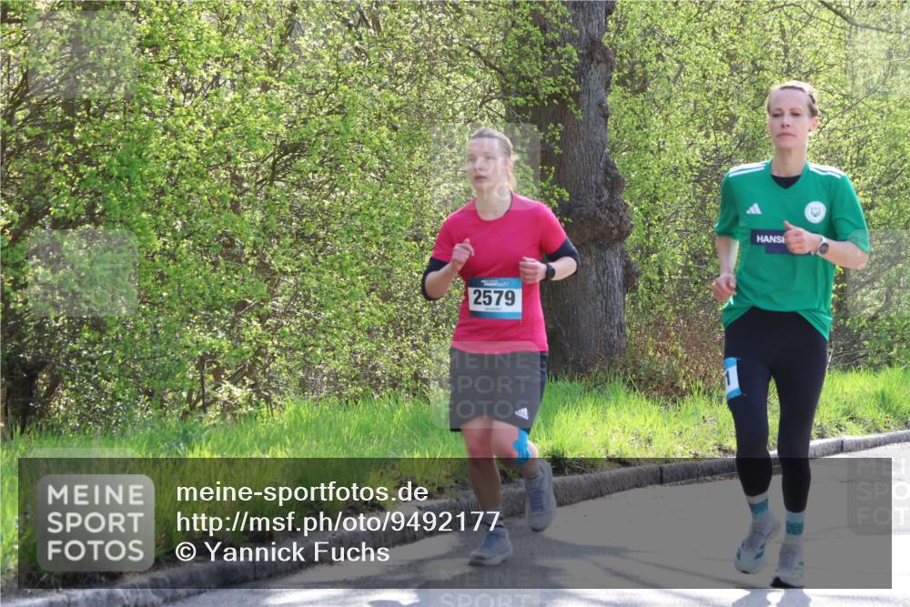 12.04.2026 - 45. Internationalen Wilhelmsburger Insellauf Yannick Fuchs http://msf.ph/oto/9492177 12.04.2026 10:44:03 Laufen 2579 meine-sportfotos.de