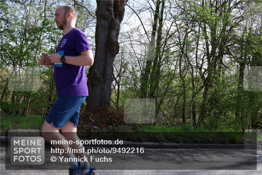 12.04.2026 - 45. Internationalen Wilhelmsburger Insellauf Yannick Fuchs http://msf.ph/oto/9492216 12.04.2026 10:44:09 Laufen  meine-sportfotos.de