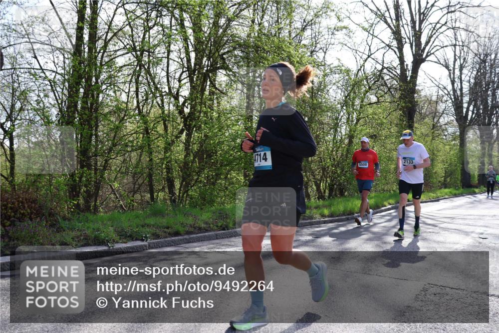12.04.2026 - 45. Internationalen Wilhelmsburger Insellauf Yannick Fuchs http://msf.ph/oto/9492264 12.04.2026 10:44:17 Laufen 714, 5508, 2133 meine-sportfotos.de