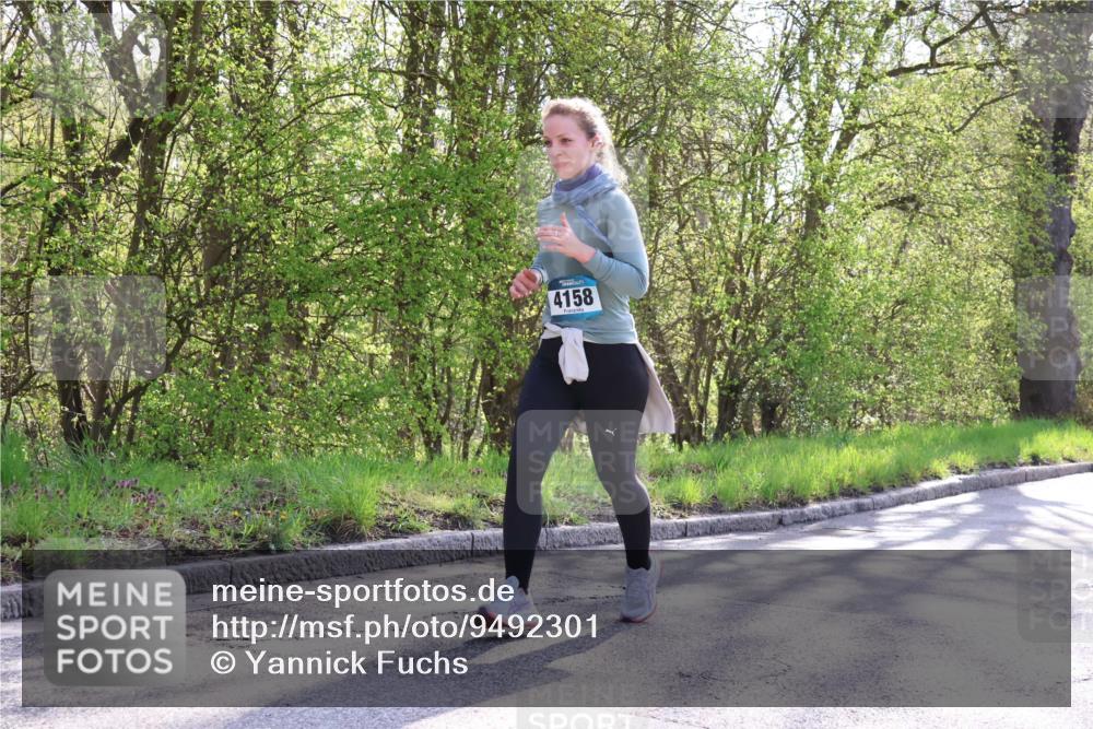 12.04.2026 - 45. Internationalen Wilhelmsburger Insellauf Yannick Fuchs http://msf.ph/oto/9492301 12.04.2026 10:44:23 Laufen 4158 meine-sportfotos.de