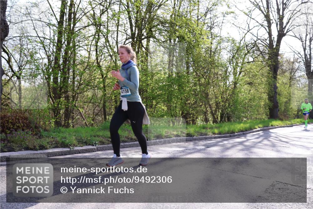12.04.2026 - 45. Internationalen Wilhelmsburger Insellauf Yannick Fuchs http://msf.ph/oto/9492306 12.04.2026 10:44:24 Laufen 4158 meine-sportfotos.de