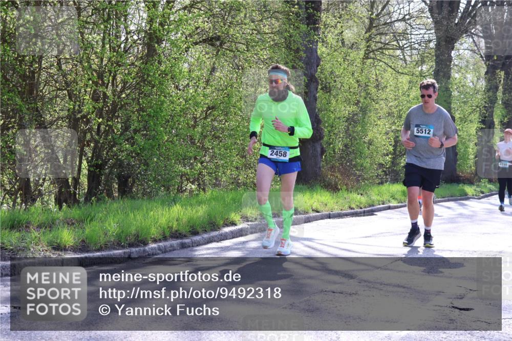 12.04.2026 - 45. Internationalen Wilhelmsburger Insellauf Yannick Fuchs http://msf.ph/oto/9492318 12.04.2026 10:44:27 Laufen 2458, 5512, 4155 meine-sportfotos.de