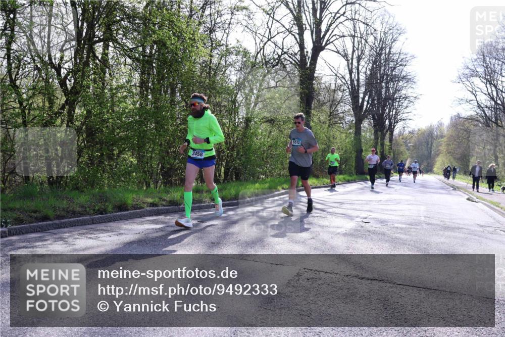 12.04.2026 - 45. Internationalen Wilhelmsburger Insellauf Yannick Fuchs http://msf.ph/oto/9492333 12.04.2026 10:44:28 Laufen 2458, 5512 meine-sportfotos.de