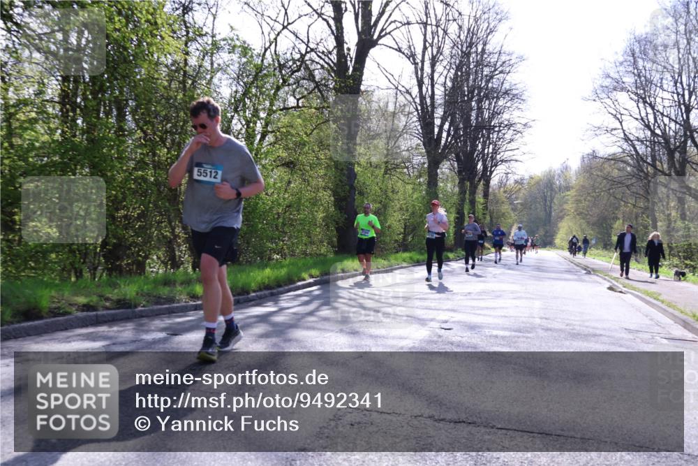 12.04.2026 - 45. Internationalen Wilhelmsburger Insellauf Yannick Fuchs http://msf.ph/oto/9492341 12.04.2026 10:44:30 Laufen 5512 meine-sportfotos.de