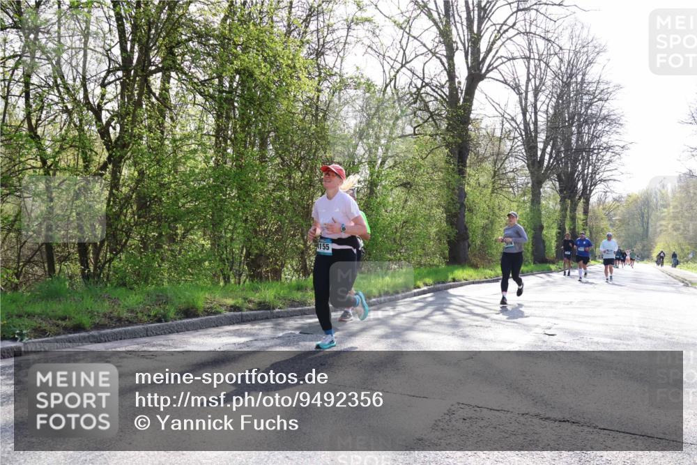12.04.2026 - 45. Internationalen Wilhelmsburger Insellauf Yannick Fuchs http://msf.ph/oto/9492356 12.04.2026 10:44:33 Laufen 155 meine-sportfotos.de