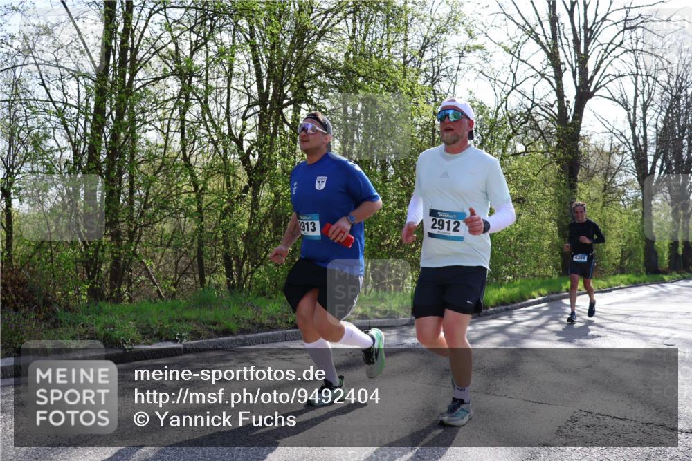 12.04.2026 - 45. Internationalen Wilhelmsburger Insellauf Yannick Fuchs http://msf.ph/oto/9492404 12.04.2026 10:44:40 Laufen 2913, 2912, 4388 meine-sportfotos.de