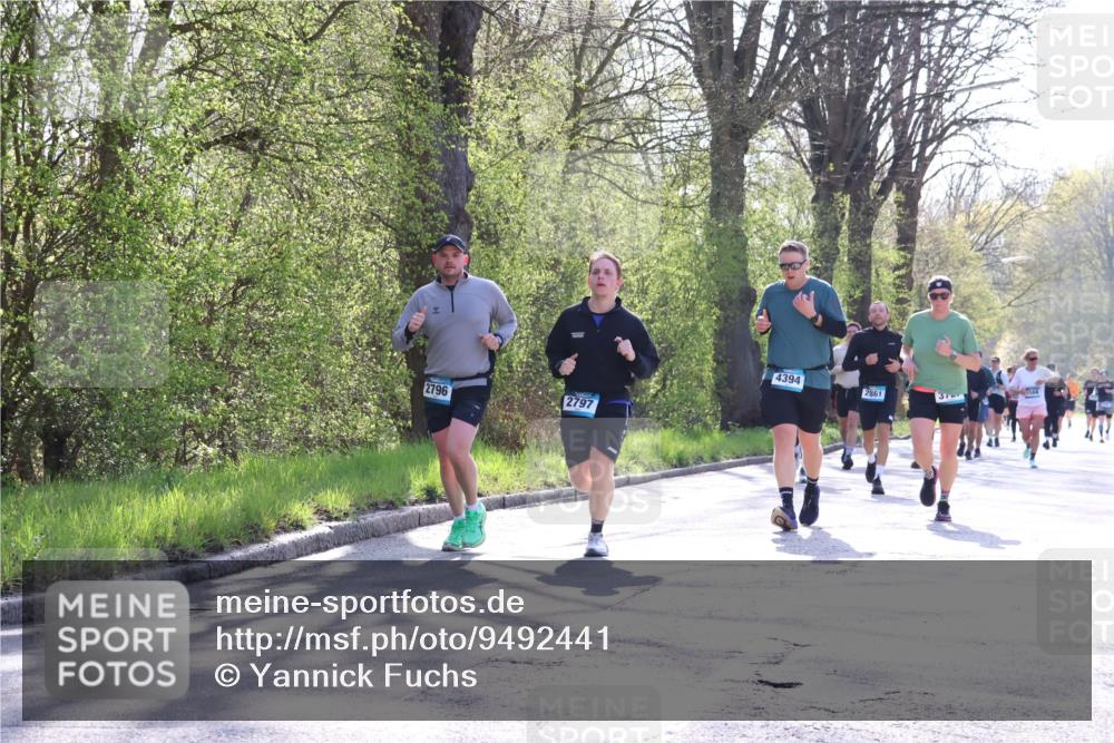 12.04.2026 - 45. Internationalen Wilhelmsburger Insellauf Yannick Fuchs http://msf.ph/oto/9492441 12.04.2026 10:44:48 Laufen 2797, 2796, 4394, 2861 meine-sportfotos.de