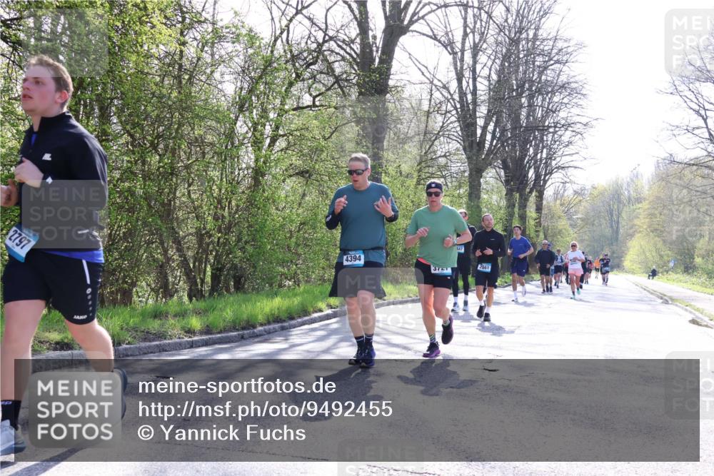 12.04.2026 - 45. Internationalen Wilhelmsburger Insellauf Yannick Fuchs http://msf.ph/oto/9492455 12.04.2026 10:44:51 Laufen 2797, 4394, 947, 2861 meine-sportfotos.de