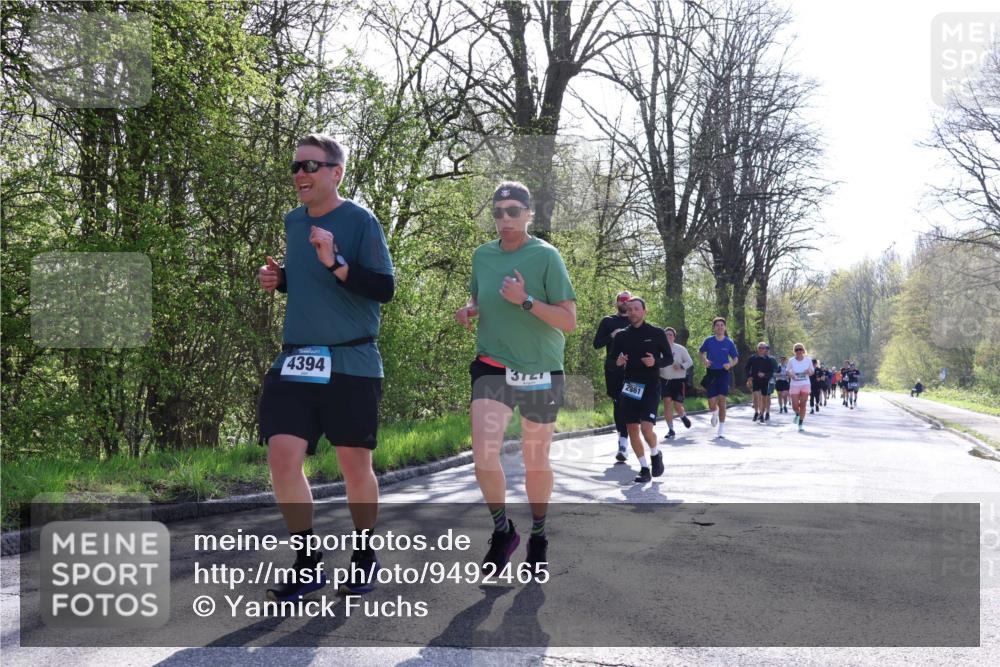12.04.2026 - 45. Internationalen Wilhelmsburger Insellauf Yannick Fuchs http://msf.ph/oto/9492465 12.04.2026 10:44:52 Laufen 4394, 3721, 2861 meine-sportfotos.de