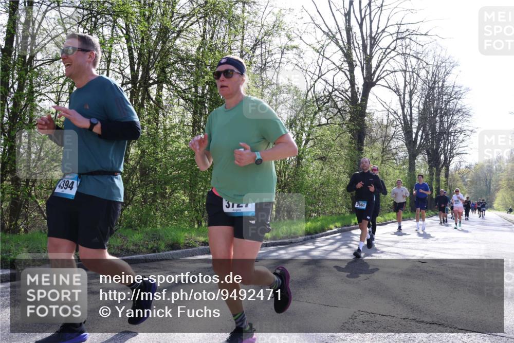 12.04.2026 - 45. Internationalen Wilhelmsburger Insellauf Yannick Fuchs http://msf.ph/oto/9492471 12.04.2026 10:44:53 Laufen 4394, 3127, 2861, 1 meine-sportfotos.de