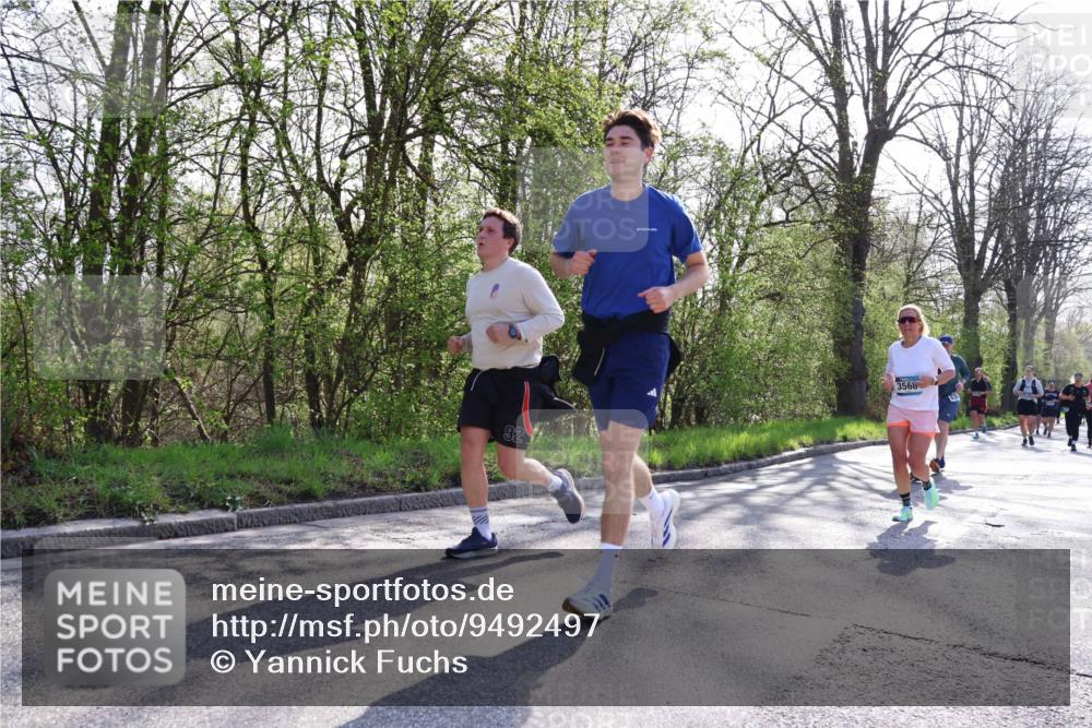 12.04.2026 - 45. Internationalen Wilhelmsburger Insellauf Yannick Fuchs http://msf.ph/oto/9492497 12.04.2026 10:44:57 Laufen 92, 3568, 53 meine-sportfotos.de