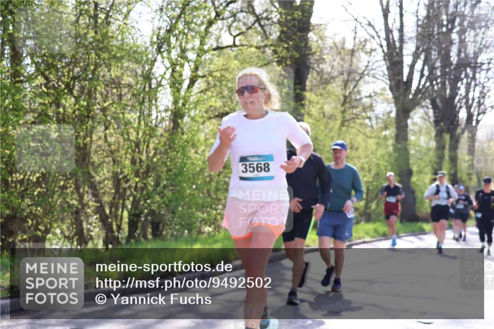 12.04.2026 - 45. Internationalen Wilhelmsburger Insellauf Yannick Fuchs http://msf.ph/oto/9492502 12.04.2026 10:44:58 Laufen 3568 meine-sportfotos.de
