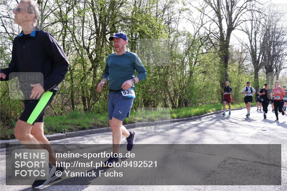 12.04.2026 - 45. Internationalen Wilhelmsburger Insellauf Yannick Fuchs http://msf.ph/oto/9492521 12.04.2026 10:45:01 Laufen 5362, 2808 meine-sportfotos.de