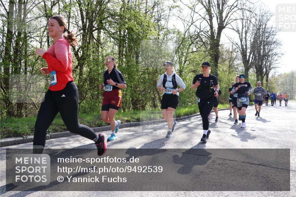 12.04.2026 - 45. Internationalen Wilhelmsburger Insellauf Yannick Fuchs http://msf.ph/oto/9492539 12.04.2026 10:45:04 Laufen 80, 2915, 804, 2283, 274, 2067, 4717 meine-sportfotos.de