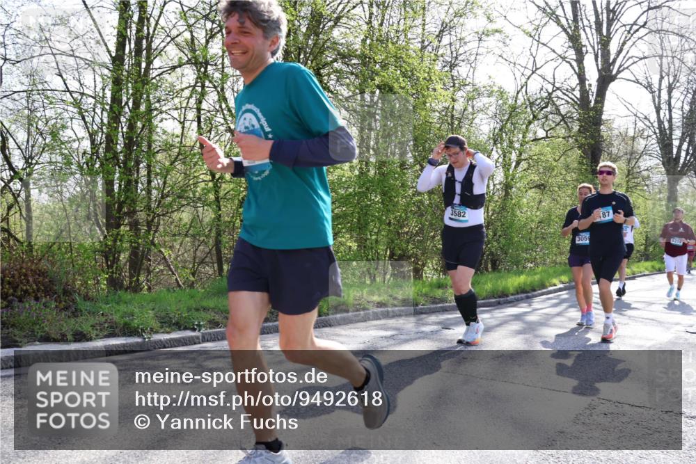 12.04.2026 - 45. Internationalen Wilhelmsburger Insellauf Yannick Fuchs http://msf.ph/oto/9492618 12.04.2026 10:45:16 Laufen 3582, 3059, 87, 5315 meine-sportfotos.de