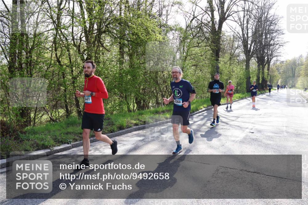 12.04.2026 - 45. Internationalen Wilhelmsburger Insellauf Yannick Fuchs http://msf.ph/oto/9492658 12.04.2026 10:45:23 Laufen 441, 361, 4368 meine-sportfotos.de