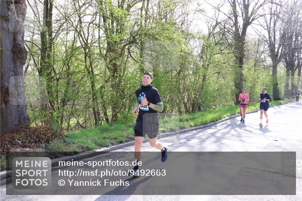 12.04.2026 - 45. Internationalen Wilhelmsburger Insellauf Yannick Fuchs http://msf.ph/oto/9492663 12.04.2026 10:45:25 Laufen 4448 meine-sportfotos.de