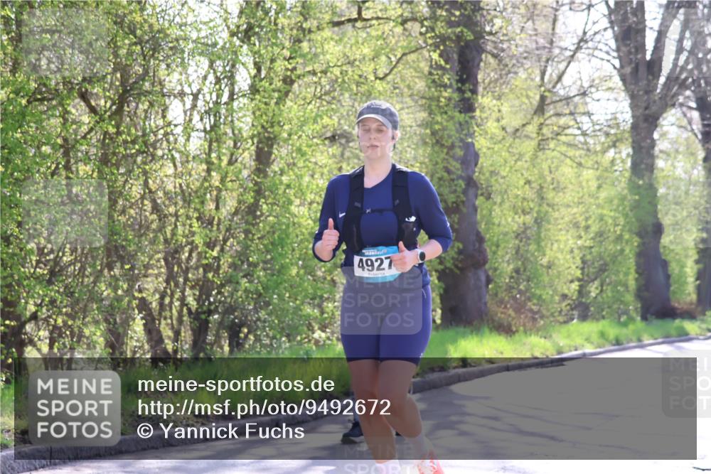 12.04.2026 - 45. Internationalen Wilhelmsburger Insellauf Yannick Fuchs http://msf.ph/oto/9492672 12.04.2026 10:45:27 Laufen 4927 meine-sportfotos.de