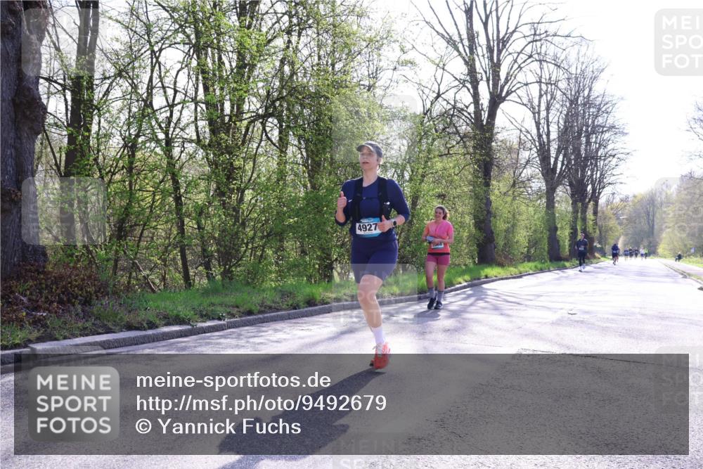 12.04.2026 - 45. Internationalen Wilhelmsburger Insellauf Yannick Fuchs http://msf.ph/oto/9492679 12.04.2026 10:45:28 Laufen 4927, 3368 meine-sportfotos.de