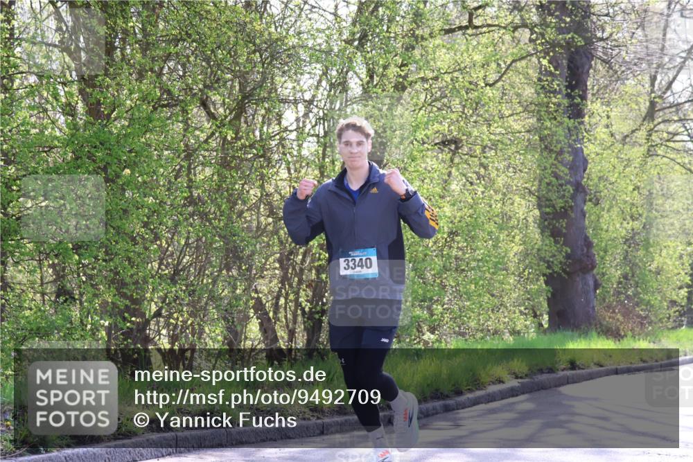 12.04.2026 - 45. Internationalen Wilhelmsburger Insellauf Yannick Fuchs http://msf.ph/oto/9492709 12.04.2026 10:45:36 Laufen 3340 meine-sportfotos.de