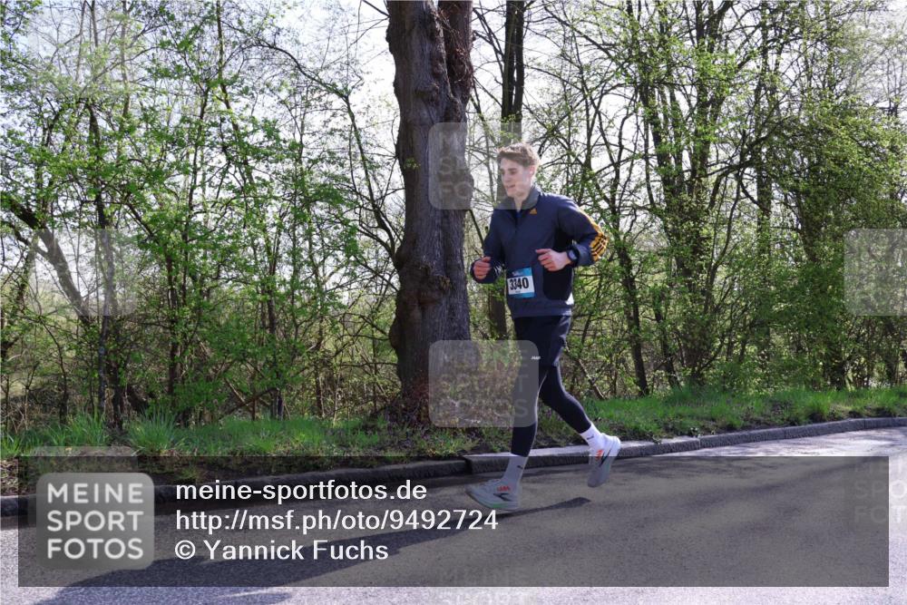 12.04.2026 - 45. Internationalen Wilhelmsburger Insellauf Yannick Fuchs http://msf.ph/oto/9492724 12.04.2026 10:45:38 Laufen 3340 meine-sportfotos.de
