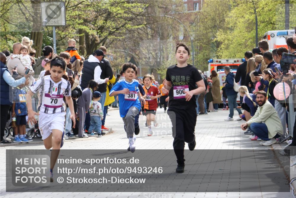 12.04.2026 - 45. Internationalen Wilhelmsburger Insellauf Strokosch-Dieckow http://msf.ph/oto/9493246 12.04.2026 14:48:51 Ziel 1846, 683, 900, 899, 49, 424, 70, 381, 906, 1045, 36, 904, 1807 meine-sportfotos.de