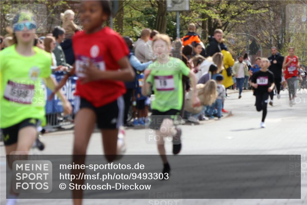 12.04.2026 - 45. Internationalen Wilhelmsburger Insellauf Strokosch-Dieckow http://msf.ph/oto/9493303 12.04.2026 14:48:34 Ziel 71, 1838, 1068, 599, 18, 382 meine-sportfotos.de