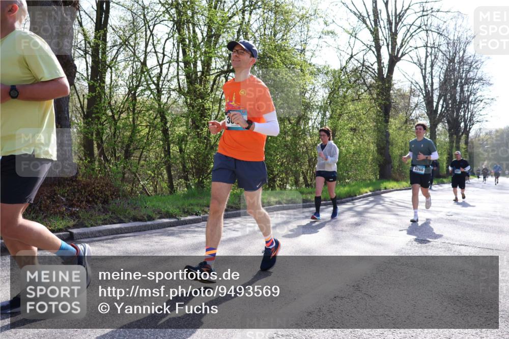 12.04.2026 - 45. Internationalen Wilhelmsburger Insellauf Yannick Fuchs http://msf.ph/oto/9493569 12.04.2026 10:46:46 Laufen 3260 meine-sportfotos.de