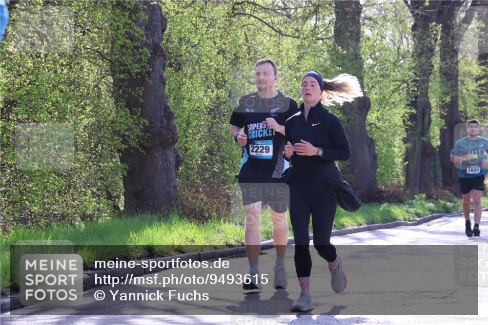 12.04.2026 - 45. Internationalen Wilhelmsburger Insellauf Yannick Fuchs http://msf.ph/oto/9493615 12.04.2026 10:46:57 Laufen 2229, 2025, 2858 meine-sportfotos.de