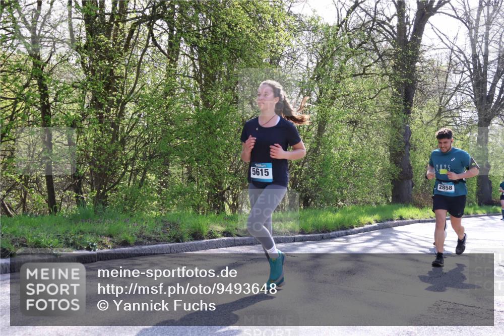 12.04.2026 - 45. Internationalen Wilhelmsburger Insellauf Yannick Fuchs http://msf.ph/oto/9493648 12.04.2026 10:47:04 Laufen 5615, 2858 meine-sportfotos.de