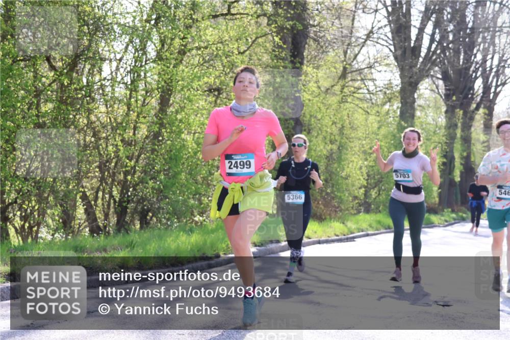 12.04.2026 - 45. Internationalen Wilhelmsburger Insellauf Yannick Fuchs http://msf.ph/oto/9493684 12.04.2026 10:47:12 Laufen 2499, 5366, 5703, 546 meine-sportfotos.de