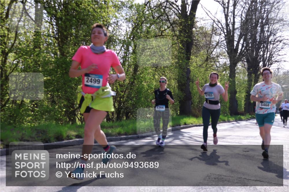 12.04.2026 - 45. Internationalen Wilhelmsburger Insellauf Yannick Fuchs http://msf.ph/oto/9493689 12.04.2026 10:47:13 Laufen 2499, 5366, 5703, 5468 meine-sportfotos.de