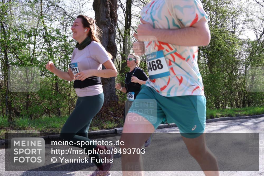 12.04.2026 - 45. Internationalen Wilhelmsburger Insellauf Yannick Fuchs http://msf.ph/oto/9493703 12.04.2026 10:47:15 Laufen 703, 5366, 468 meine-sportfotos.de