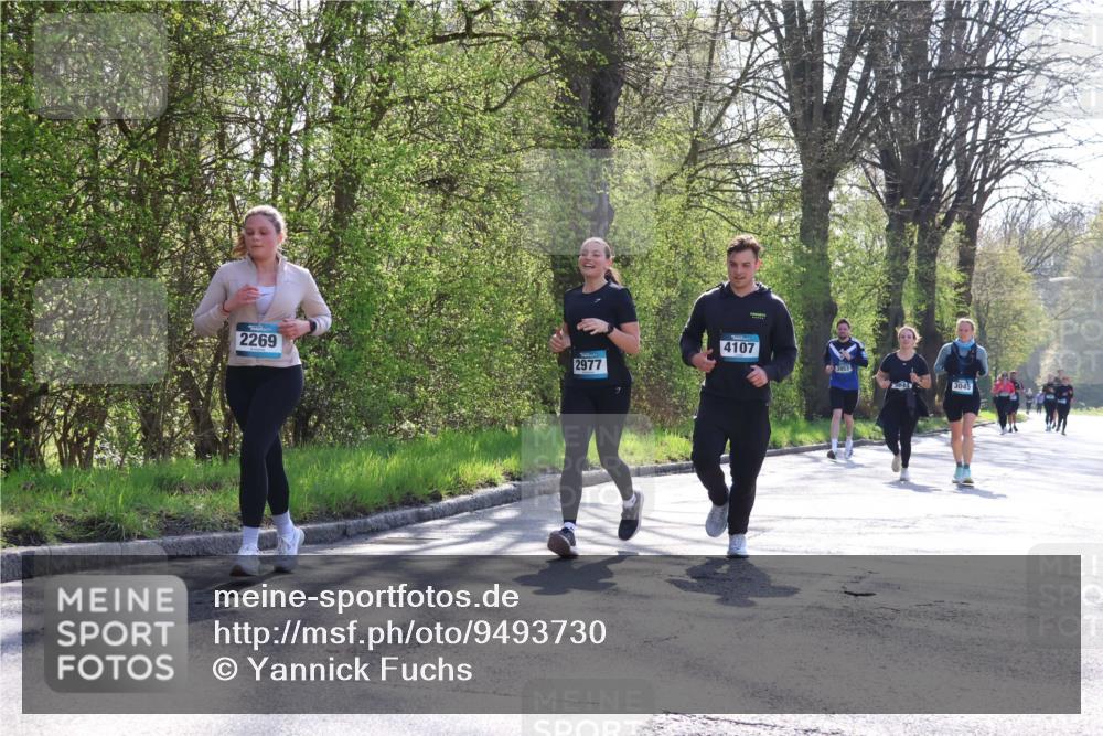 12.04.2026 - 45. Internationalen Wilhelmsburger Insellauf Yannick Fuchs http://msf.ph/oto/9493730 12.04.2026 10:47:25 Laufen 2269, 2977, 4107, 044, 3045 meine-sportfotos.de
