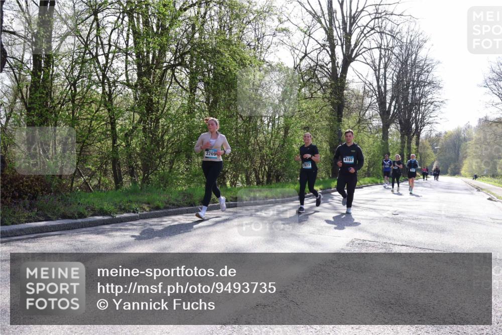 12.04.2026 - 45. Internationalen Wilhelmsburger Insellauf Yannick Fuchs http://msf.ph/oto/9493735 12.04.2026 10:47:25 Laufen 2269, 2977, 4107 meine-sportfotos.de