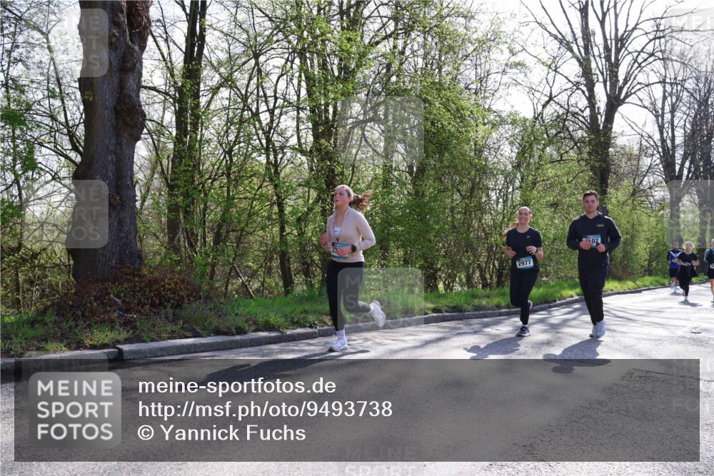 12.04.2026 - 45. Internationalen Wilhelmsburger Insellauf Yannick Fuchs http://msf.ph/oto/9493738 12.04.2026 10:47:26 Laufen 2977, 107 meine-sportfotos.de