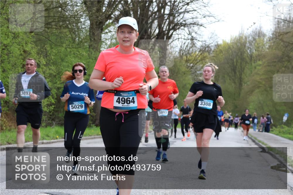 12.04.2026 - 45. Internationalen Wilhelmsburger Insellauf Yannick Fuchs http://msf.ph/oto/9493759 12.04.2026 13:02:48 Laufen 3897, 5029, 4964, 3993, 3308 meine-sportfotos.de