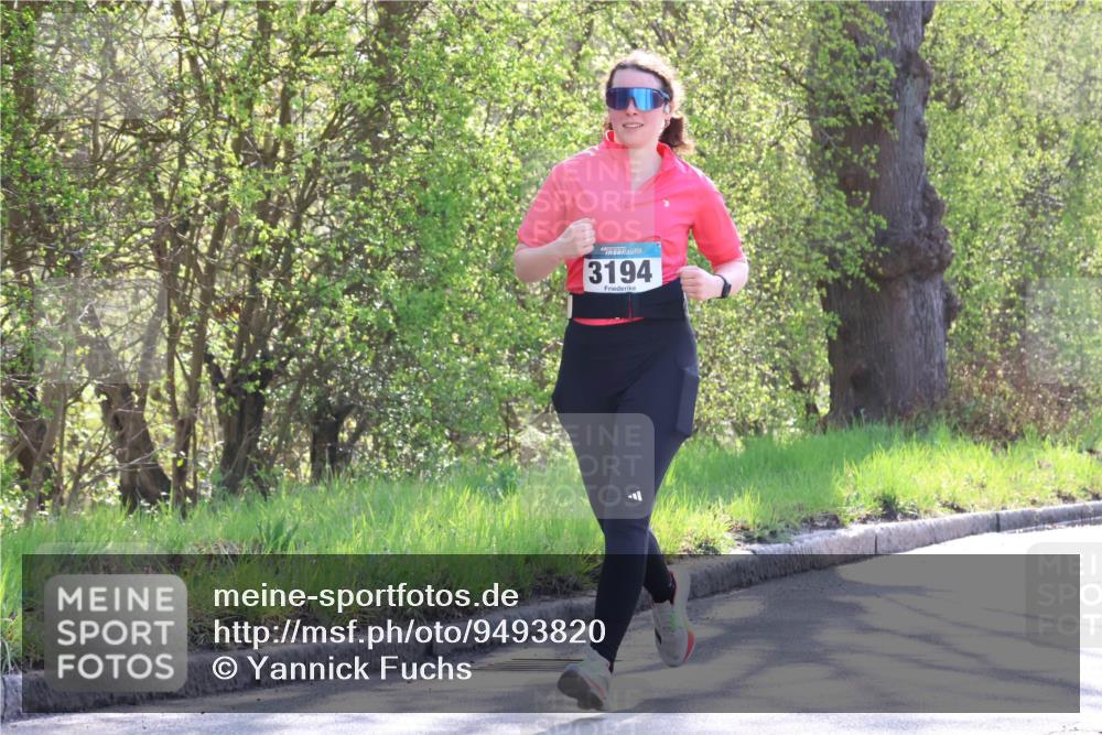12.04.2026 - 45. Internationalen Wilhelmsburger Insellauf Yannick Fuchs http://msf.ph/oto/9493820 12.04.2026 10:47:40 Laufen 3194 meine-sportfotos.de