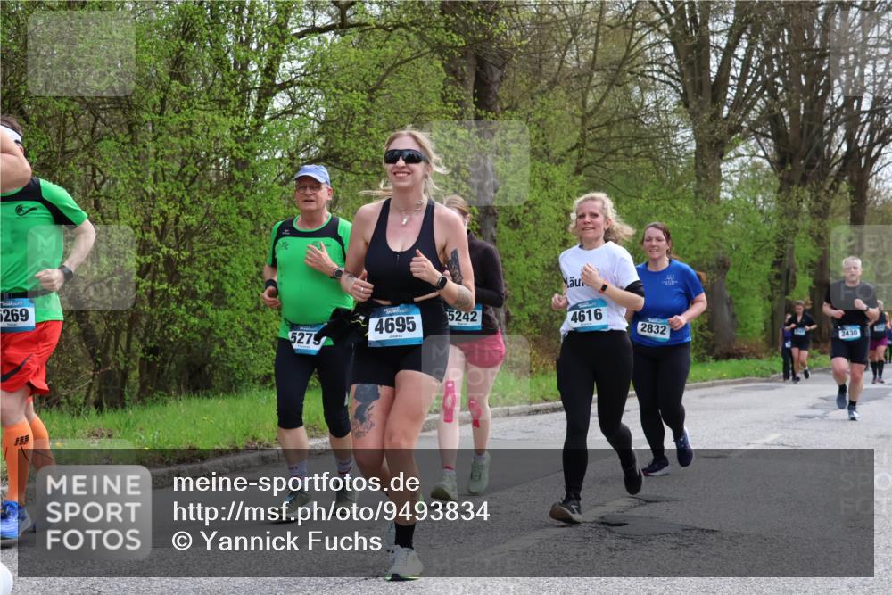 12.04.2026 - 45. Internationalen Wilhelmsburger Insellauf Yannick Fuchs http://msf.ph/oto/9493834 12.04.2026 13:02:59 Laufen 5269, 5275, 4695, 5242, 4616, 2832, 2430 meine-sportfotos.de