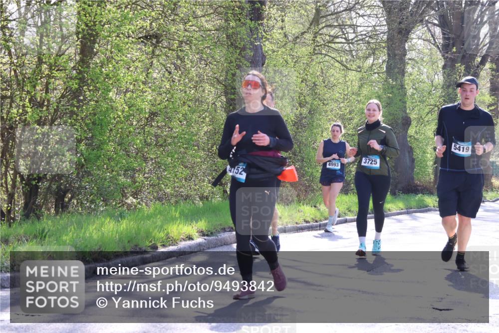 12.04.2026 - 45. Internationalen Wilhelmsburger Insellauf Yannick Fuchs http://msf.ph/oto/9493842 12.04.2026 10:47:42 Laufen 4152, 4993, 3725, 5419 meine-sportfotos.de