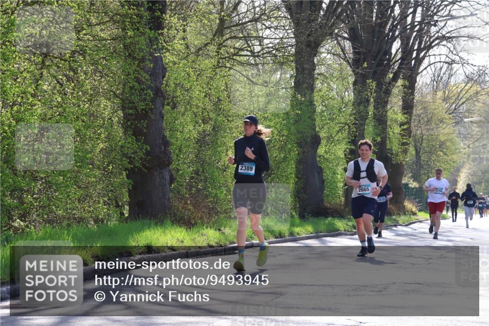 12.04.2026 - 45. Internationalen Wilhelmsburger Insellauf Yannick Fuchs http://msf.ph/oto/9493945 12.04.2026 10:48:03 Laufen 2389, 2665, 4632, 5298 meine-sportfotos.de