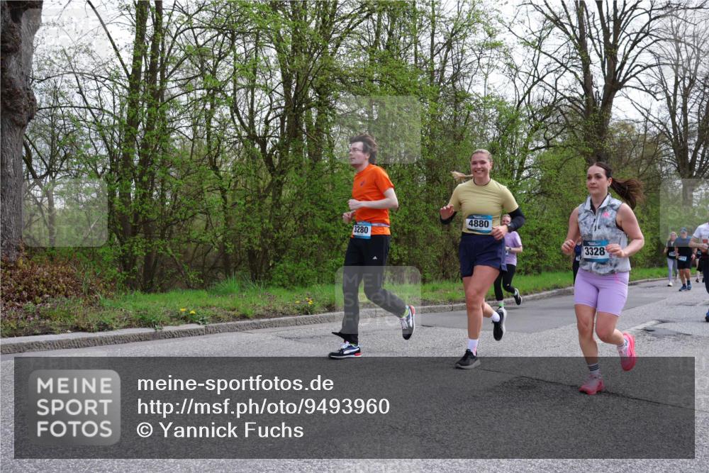 12.04.2026 - 45. Internationalen Wilhelmsburger Insellauf Yannick Fuchs http://msf.ph/oto/9493960 12.04.2026 13:03:13 Laufen 3280, 4880, 3328 meine-sportfotos.de