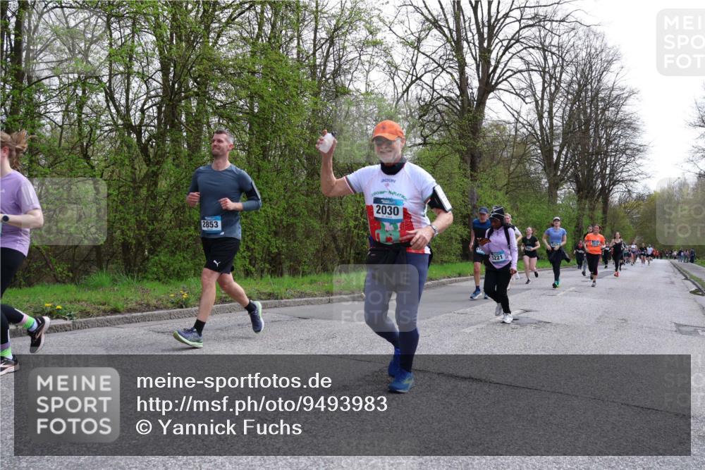 12.04.2026 - 45. Internationalen Wilhelmsburger Insellauf Yannick Fuchs http://msf.ph/oto/9493983 12.04.2026 13:03:15 Laufen 2853, 2030, 5221 meine-sportfotos.de