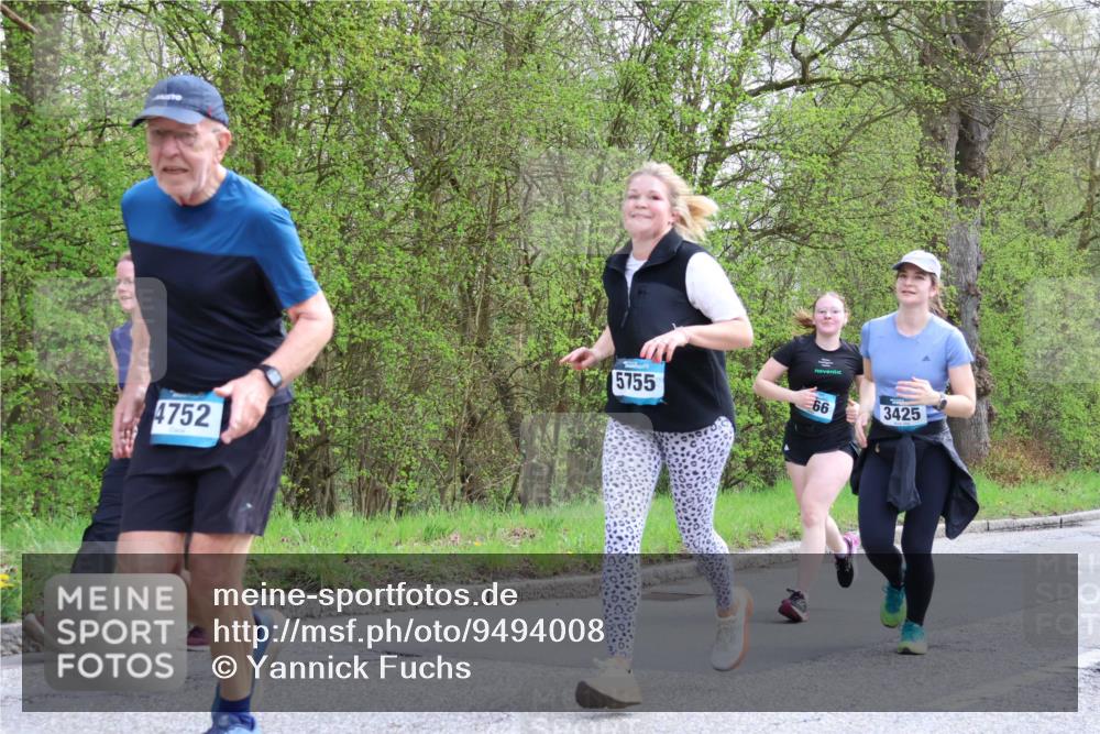 12.04.2026 - 45. Internationalen Wilhelmsburger Insellauf Yannick Fuchs http://msf.ph/oto/9494008 12.04.2026 13:03:18 Laufen 4752, 5755, 66, 3425 meine-sportfotos.de