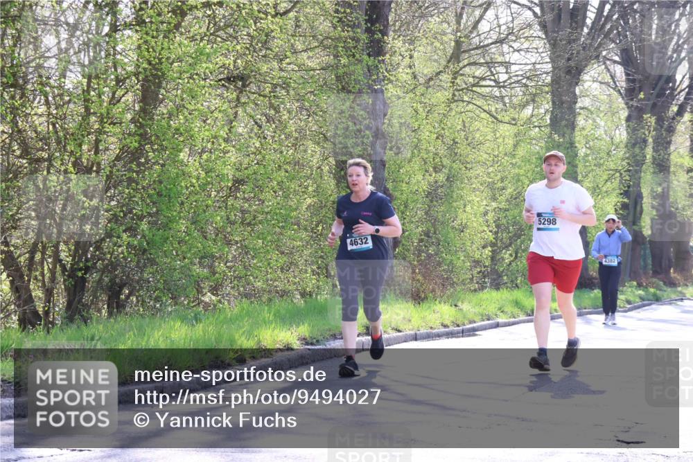12.04.2026 - 45. Internationalen Wilhelmsburger Insellauf Yannick Fuchs http://msf.ph/oto/9494027 12.04.2026 10:48:11 Laufen 5298, 4632, 4382 meine-sportfotos.de