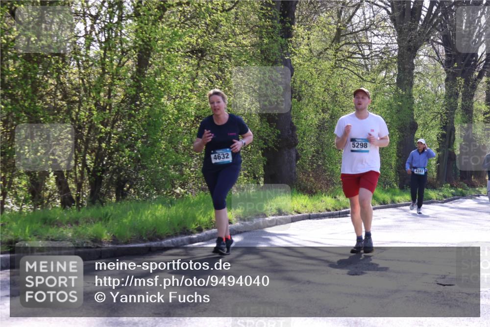 12.04.2026 - 45. Internationalen Wilhelmsburger Insellauf Yannick Fuchs http://msf.ph/oto/9494040 12.04.2026 10:48:12 Laufen 4632, 5298, 4382 meine-sportfotos.de